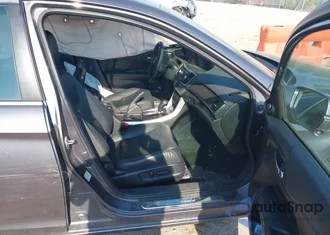 2015 Honda Accord Ex-L z USA, uszkodzony, nr VIN 1HGCR2F87FA017474